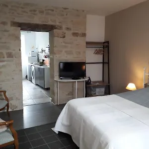 https://cosy-t1-bis-cur-de-ville.inbrittany.com